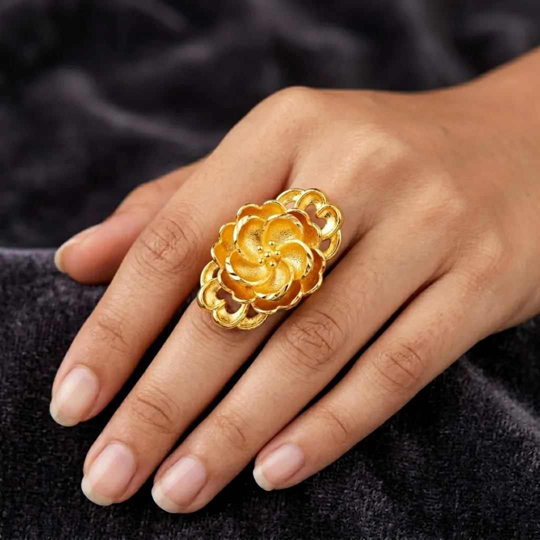 Floral Statement Ring – Stainless Steel 18K Gold Plated Traditional Designer Jewelleryn
