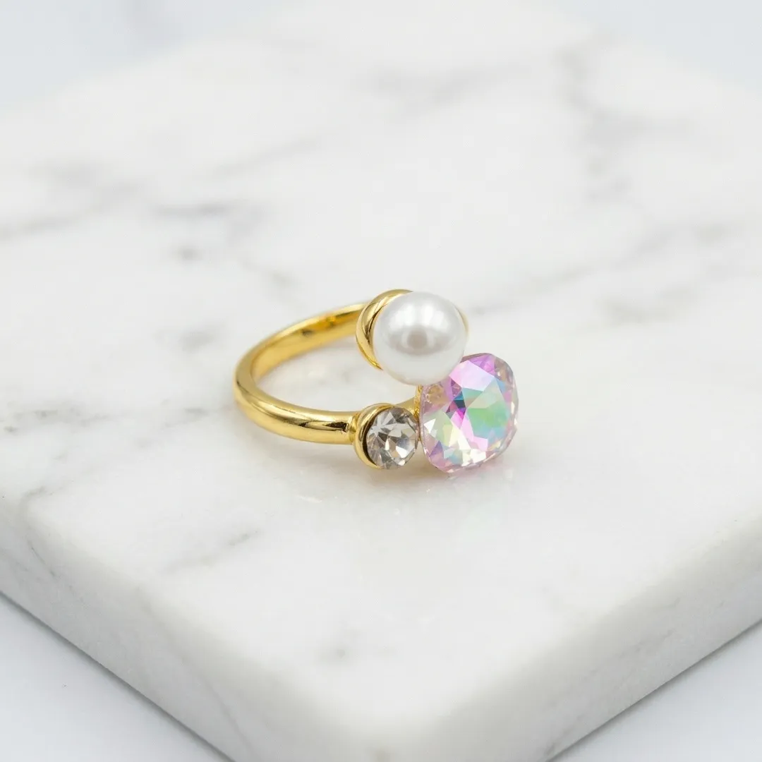 Multi-Stone Pearl & Crystal Statement Ring – Stainless Steel 18K Gold Plated Designer Jewellery
